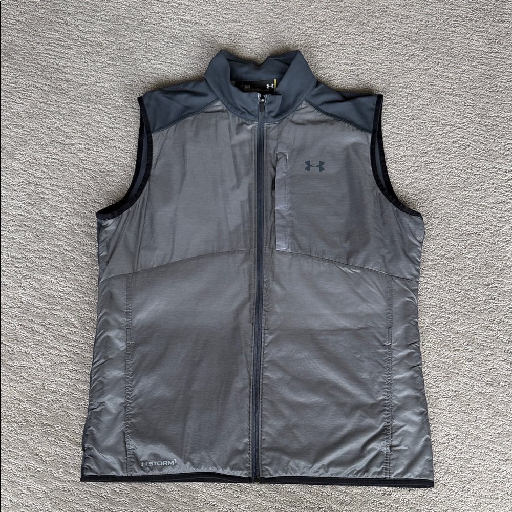 Under Armour Men's Sleeveless Insulated Vest - Gray